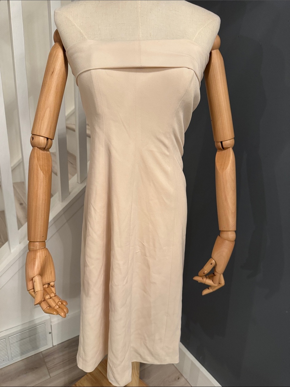 Club Monaco Strapless Cream Midi Dress. Size 2